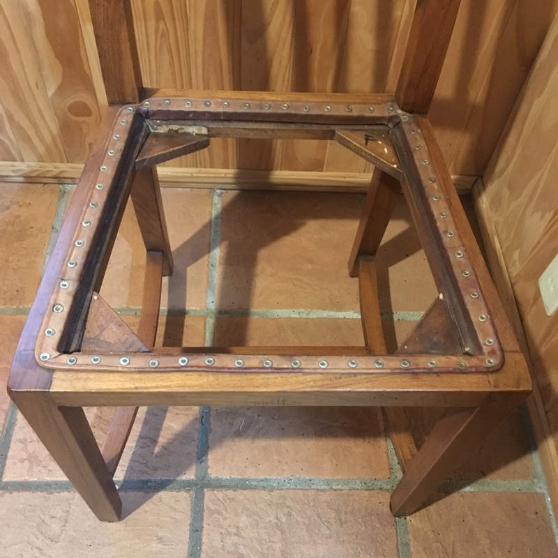 椅子の木枠